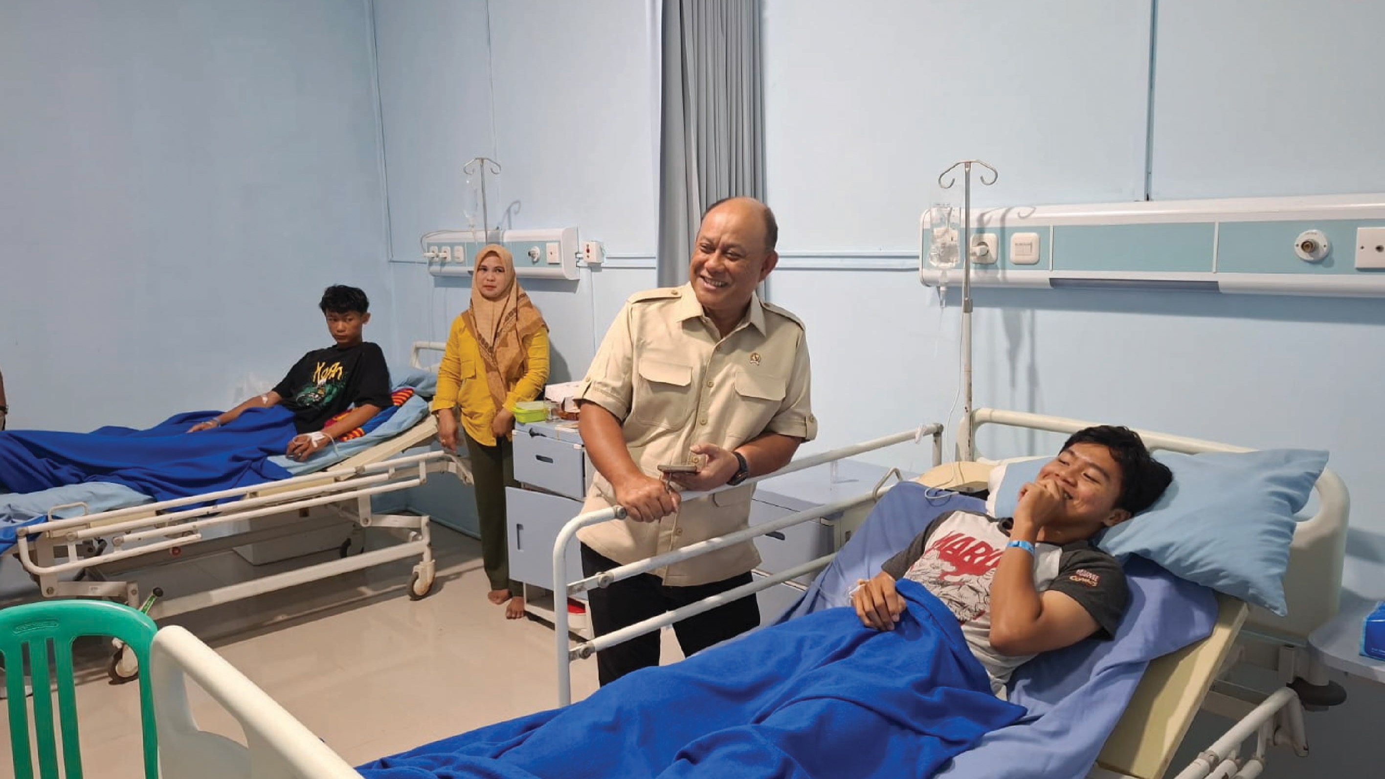 Kepala BGN Lahat Kunjungi Siswa Cianjur: Tegaskan Komitmen Perbaikan, Perlindungan Anak, dan Gizi untuk Kecerdasan Bangsa