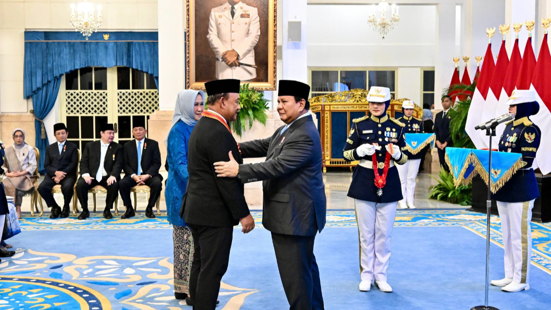 Kepala BGN Lahat Dianugerahi Bintang Mahaputera Utama oleh Presiden Prabowo